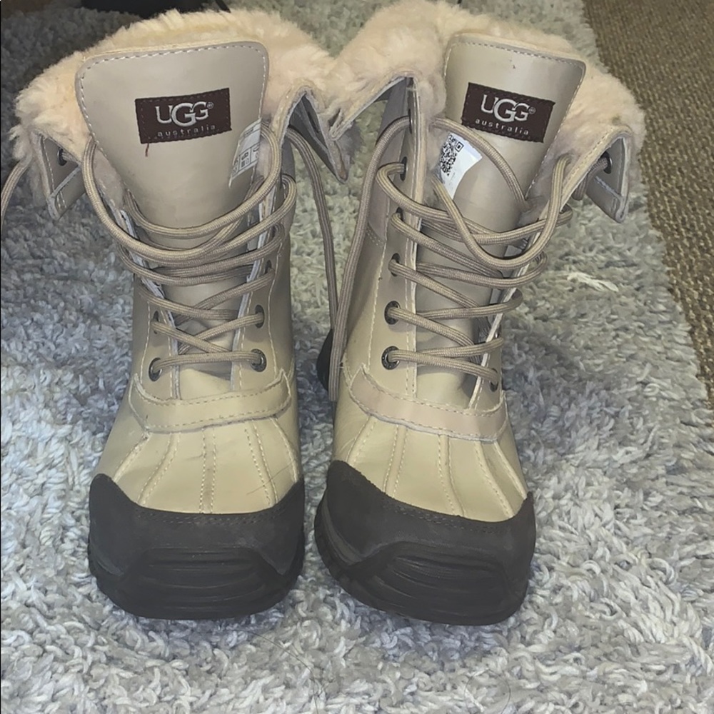 Ugg snow boots